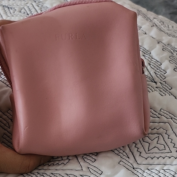 Furla Pink Women's Bag - Picture 1 of 14